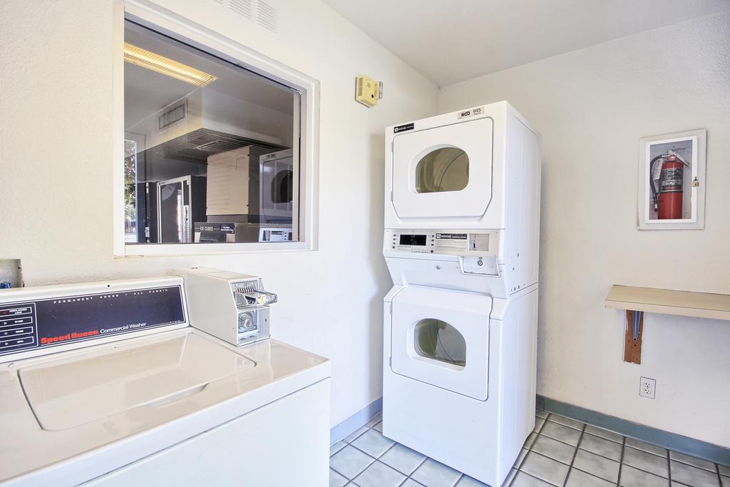 Motel 6-Porterville, Ca المظهر الخارجي الصورة