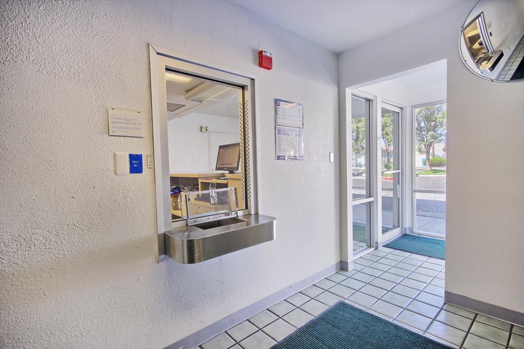 Motel 6-Porterville, Ca المظهر الخارجي الصورة