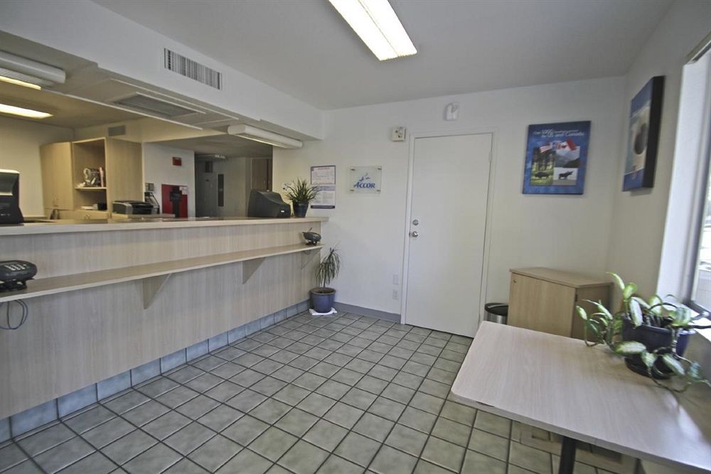 Motel 6-Porterville, Ca المظهر الخارجي الصورة